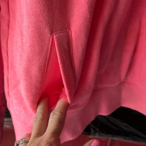 PINK Pullover - Picture 4 of 6